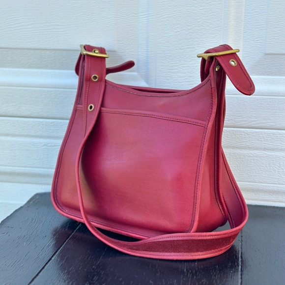 Vintage COACH Legacy Red Shopper Tote Bag Purse 9966 Leather Messenger Sling - Picture 1 of 10